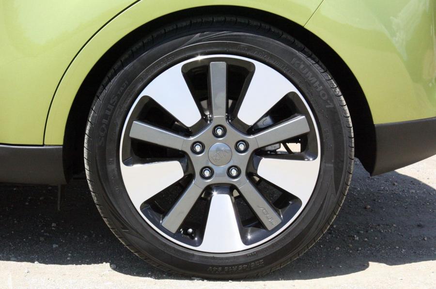  Kia Soul 2014 года  (фото 6 из 44)